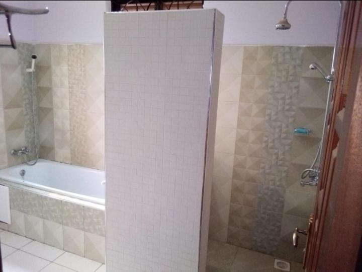 Palatine Apartments Makindye Kizungu, คัมพาลา ภายนอก รูปภาพ