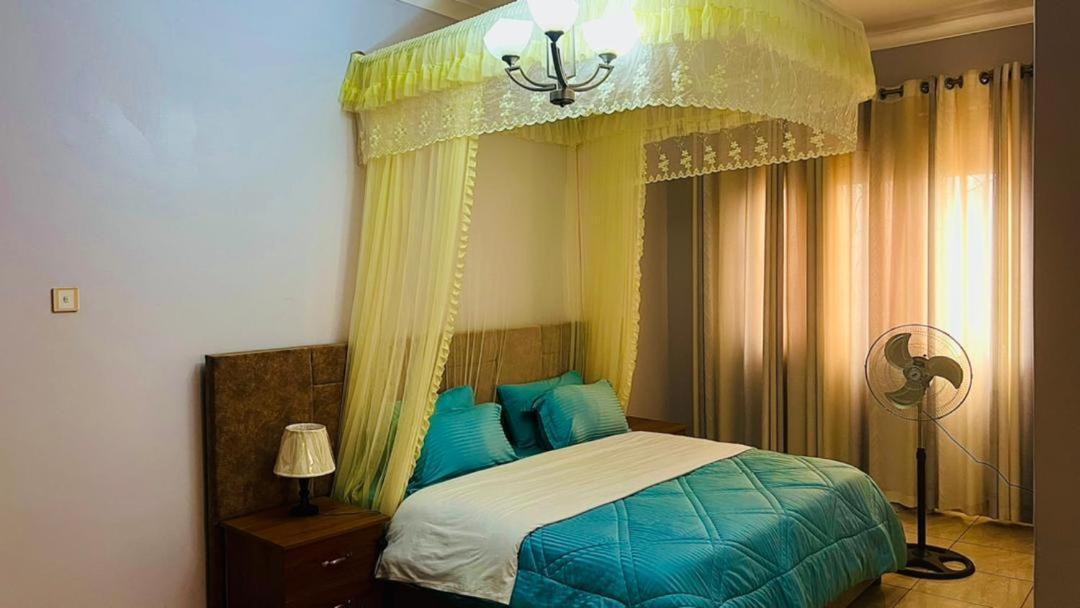 Palatine Apartments Makindye Kizungu, คัมพาลา ภายนอก รูปภาพ